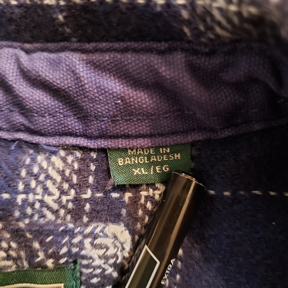 Woolrich Flannel Shirt - Picture 7 of 8